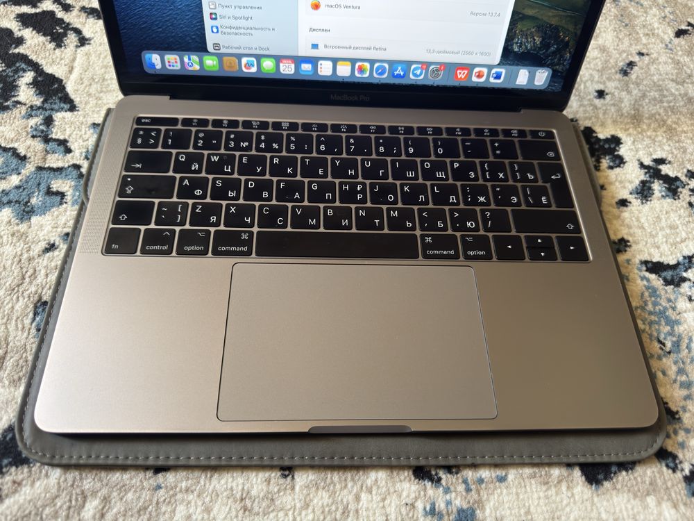 Macbook pro 13 2017 ноутбук