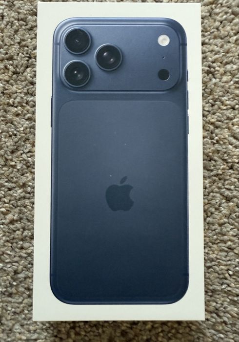 Ape iPhone 17 Pro MaX | Nou | Sigilat | Garantie | Blue Orange Silver