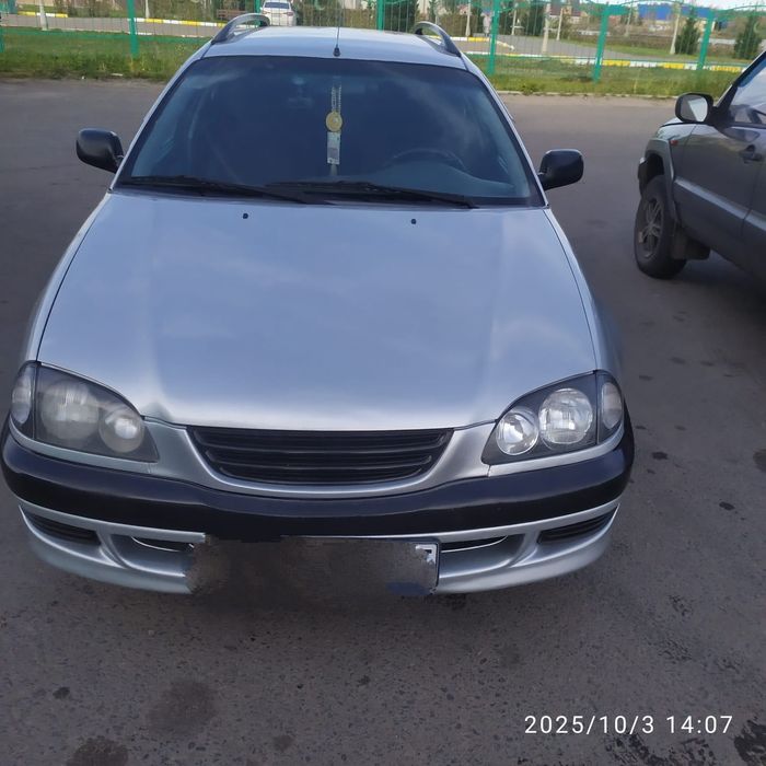 Продам тайота авенсис