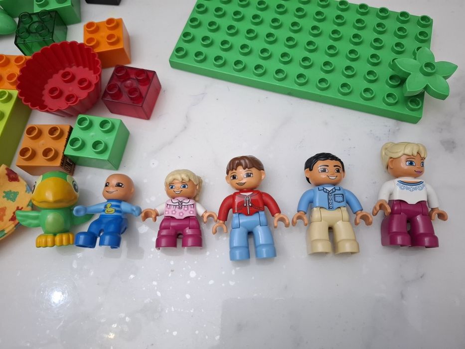 Lego duplo семья