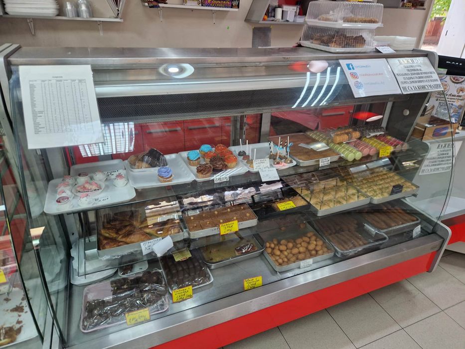 Хладилни витрини