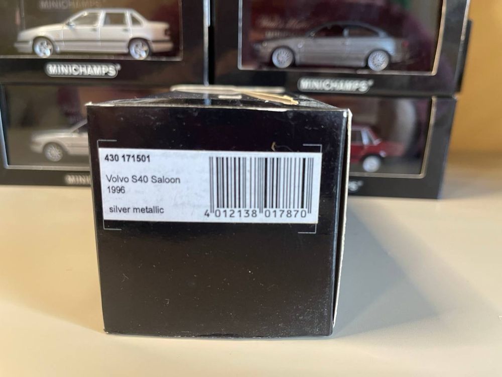 Macheta Volvo S40 1:43 Minichamps