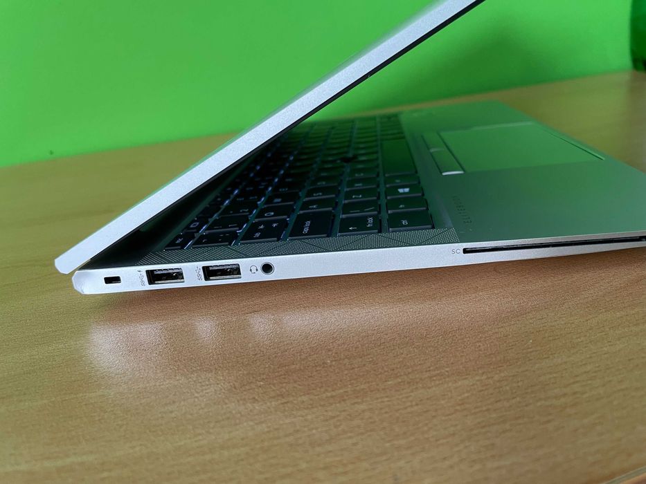HP EliteBook G7 - 14''IPS, i5-10210U, 8GB RAM, 256GB NVMe PCle SSD
