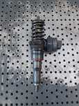 injector 1.9 tdi vw golf 4 bora passat b5 audi a3 8p 038130073j