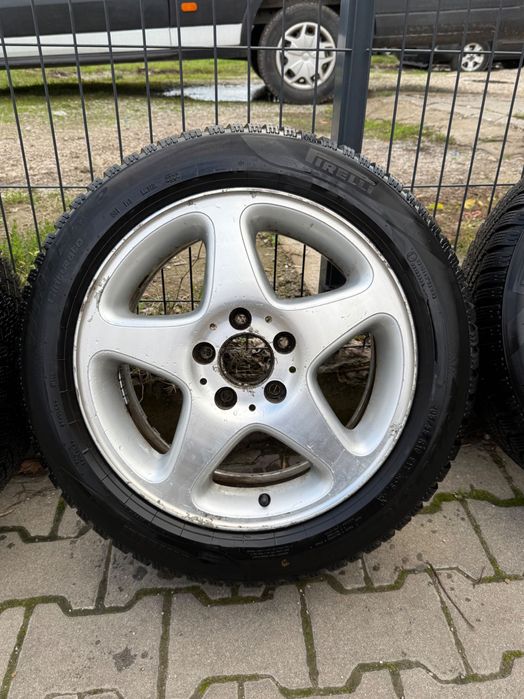 Джанти със зимни гуми PIRELLI dot 22  205/55/16