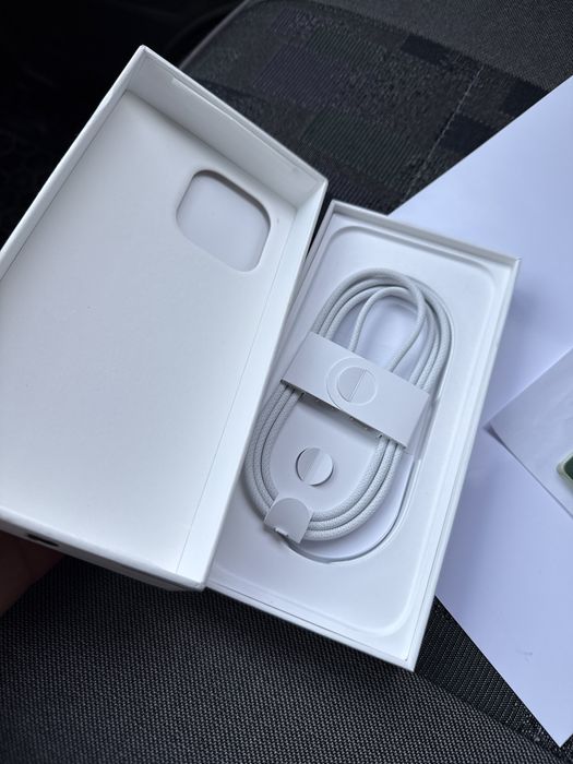 Айфон 16 про макс! Срочно!!