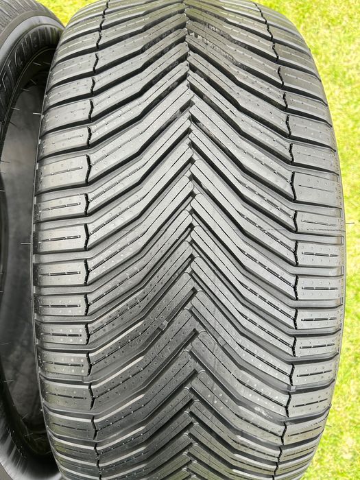 Vând 4 anvelope NOI Michelin Crossclimate 2 all season dot 2025