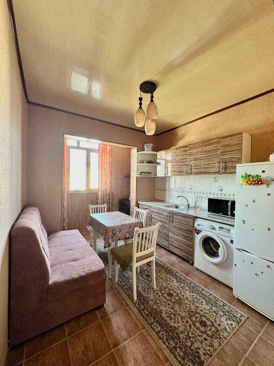 2-х комнатная квартира на Дружбе Народов с просторным залом  ID: 2475
