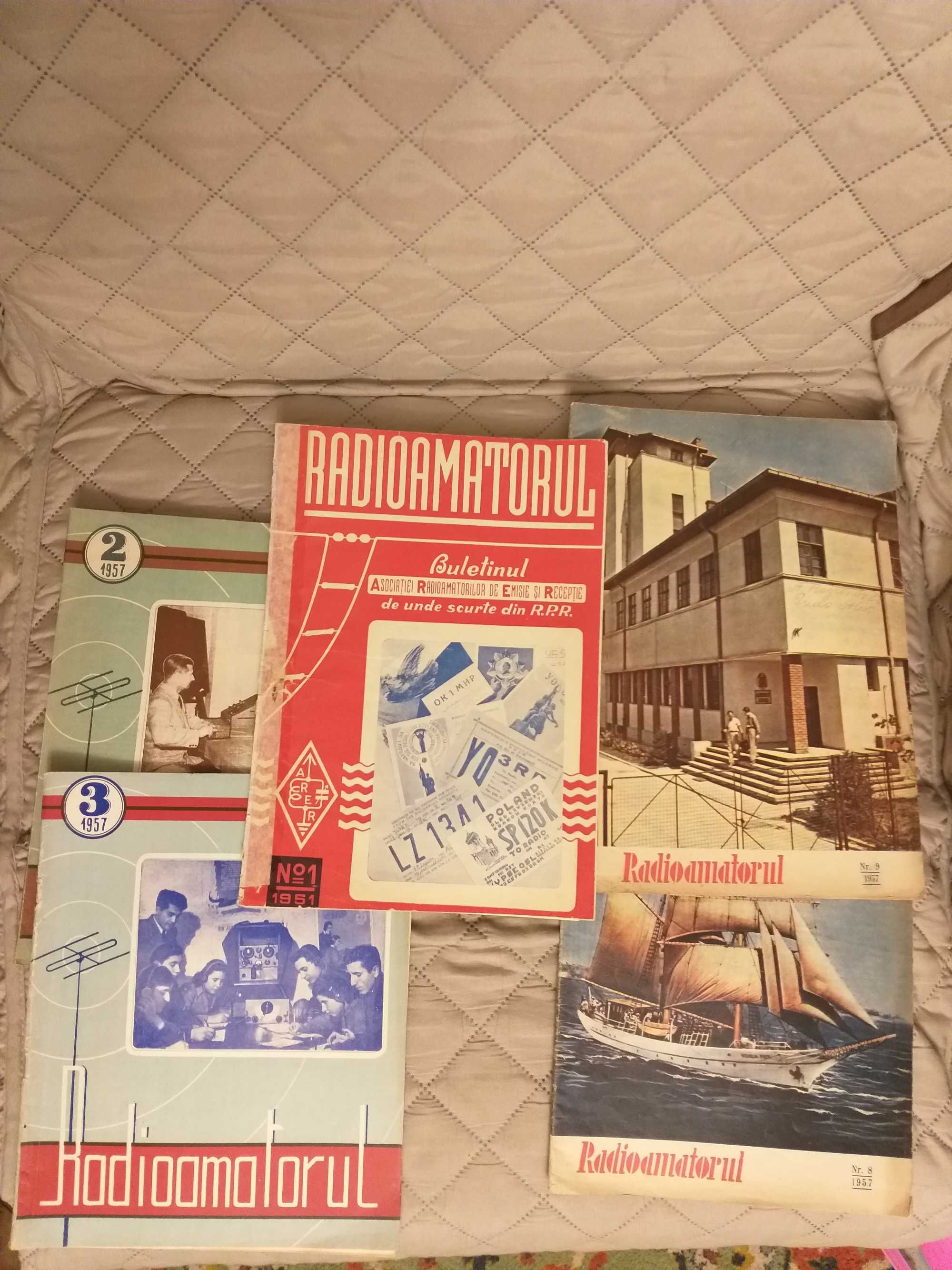 Reviste de radio vechi in stare buna