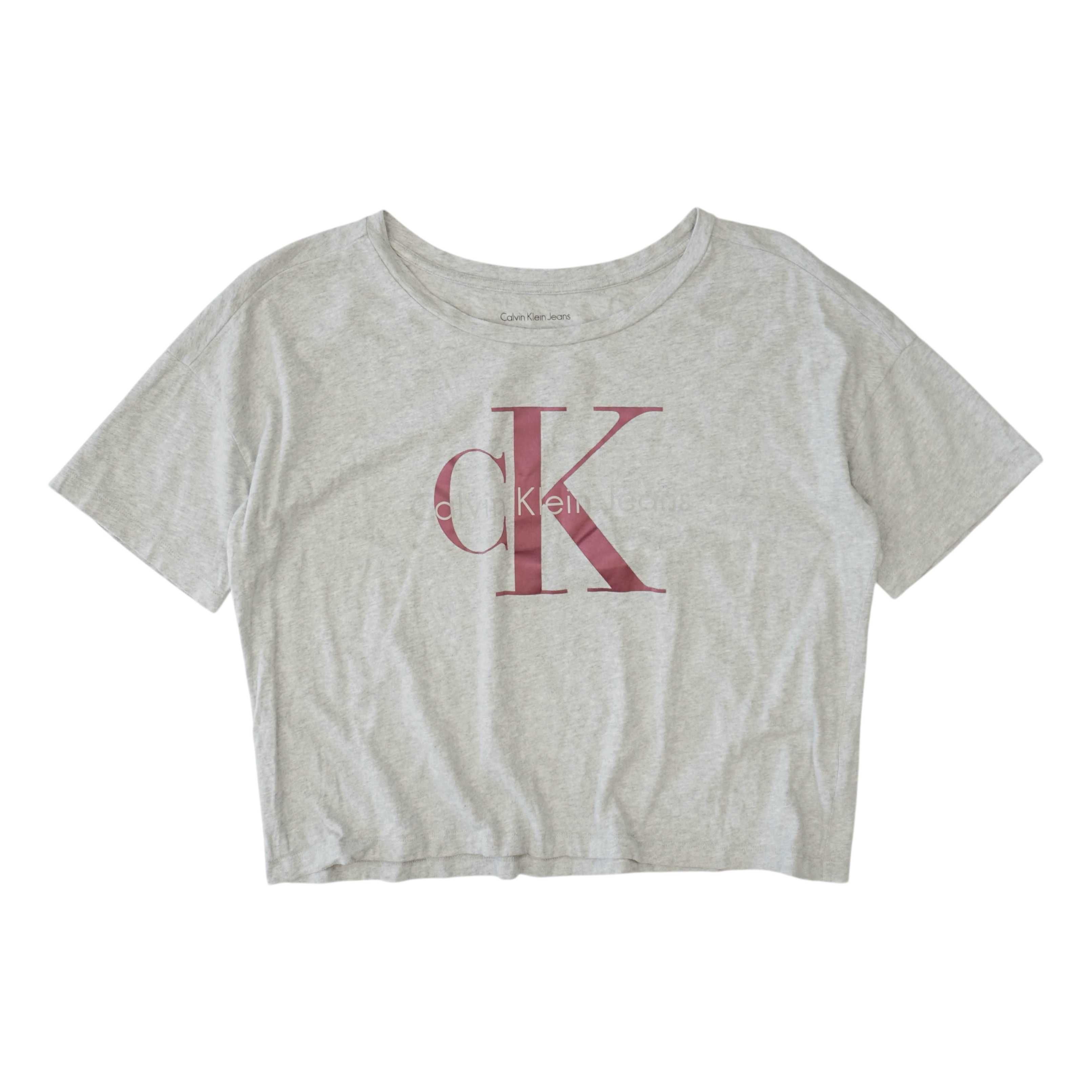 Calvin Klein оригинална дамска кроп-топ тениска - М