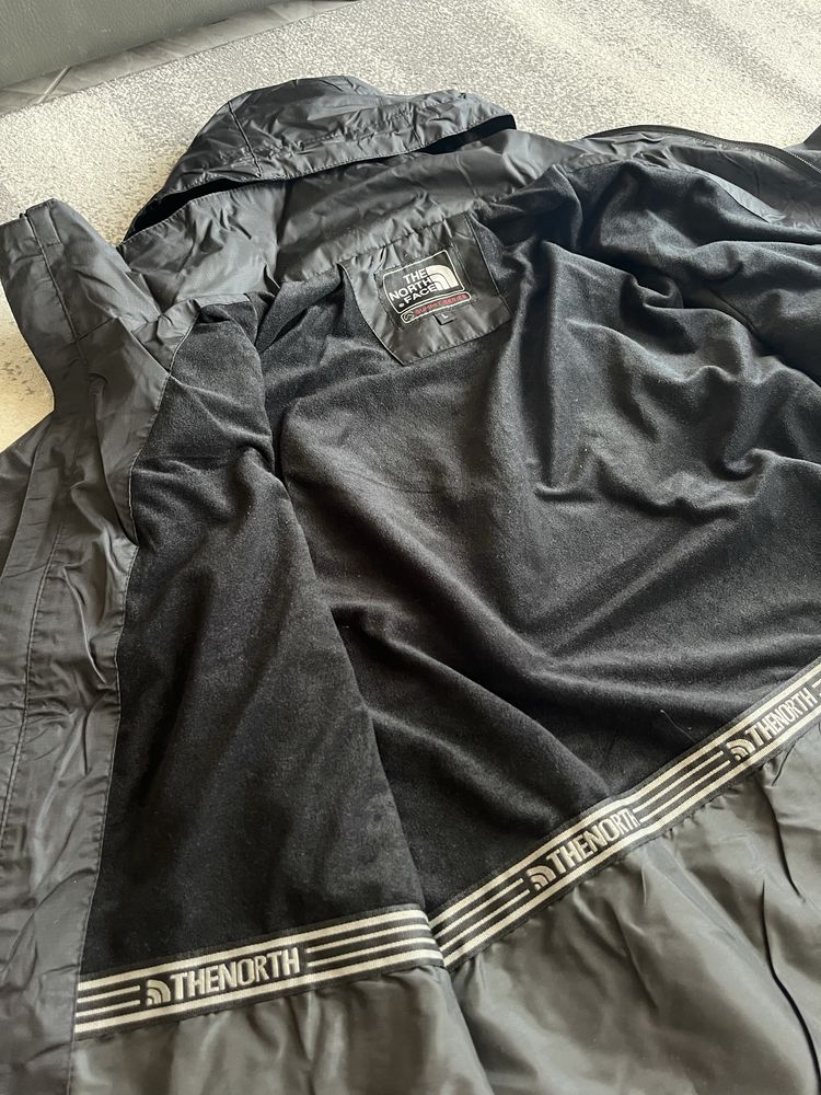 Детско яке the north face чисто ново спешно!!