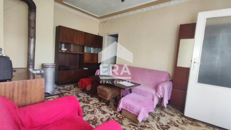 Продава се Къща в Силистра, Митница - 179 кв.м за 268 €/кв.м - Снимка #1