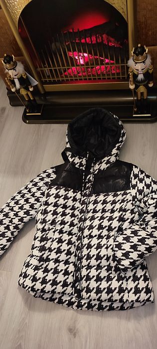 Geacuta schi, snowboard, model actual si deosebit, cu eticheta, S