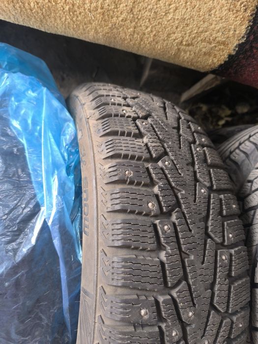 Продам зимнюю резину