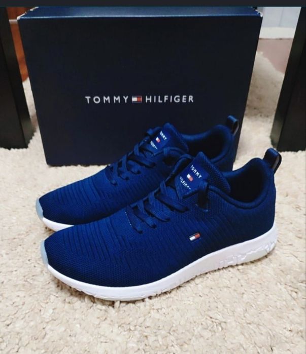 Tommy Hilfiger nr 40 noi