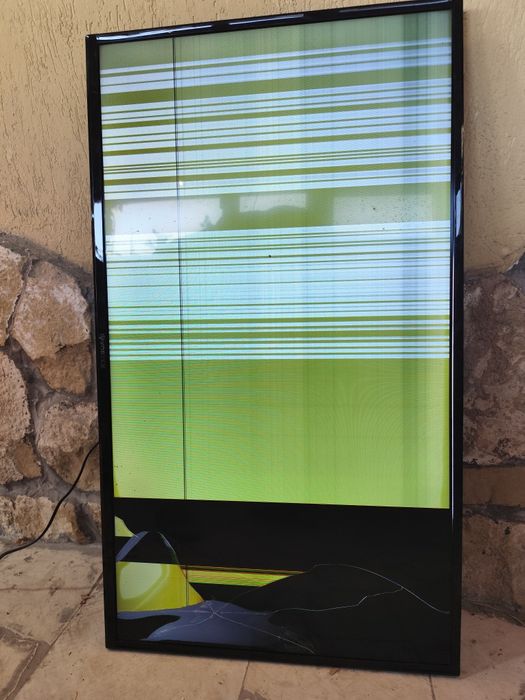 TV Vortex model V39TPHE01 39 inch ecran spart