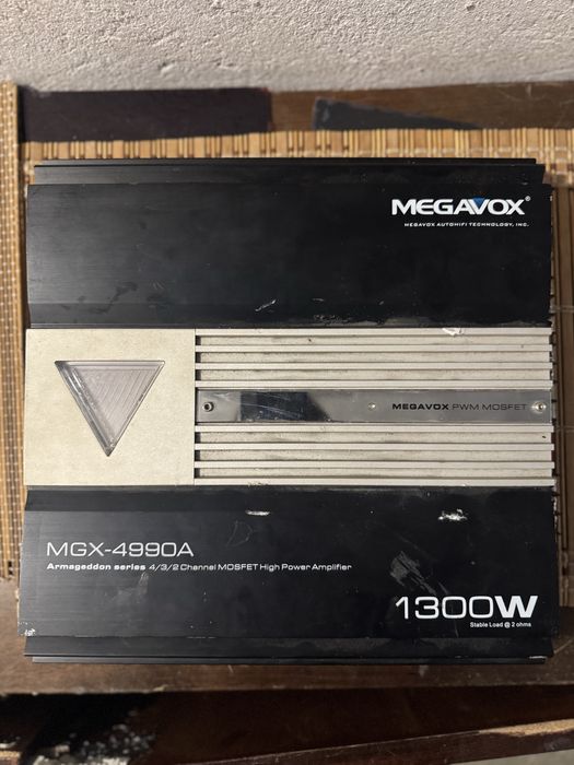 Усилвател MEGAVOX