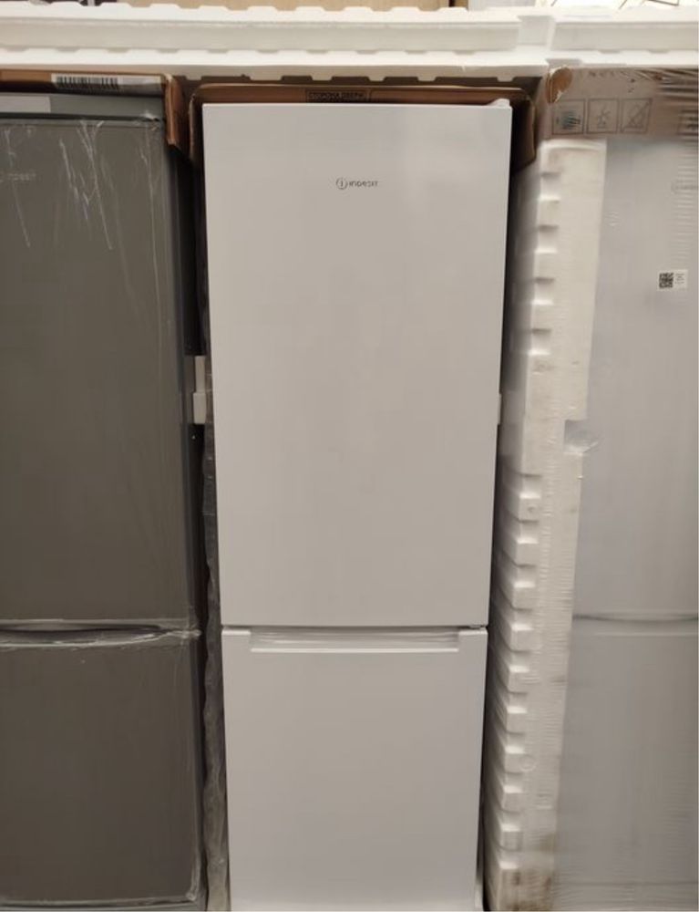 Холодильник Indesit все модели есть 1000% ORGINAL Доставка бесплатно