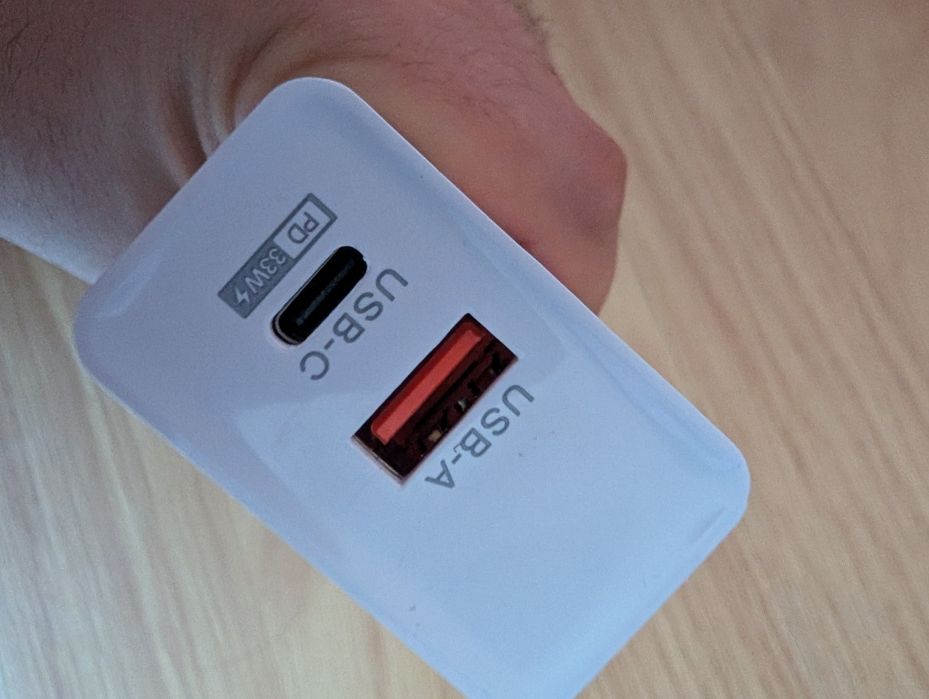 Încărcător android cu type c 65w fast charge QC