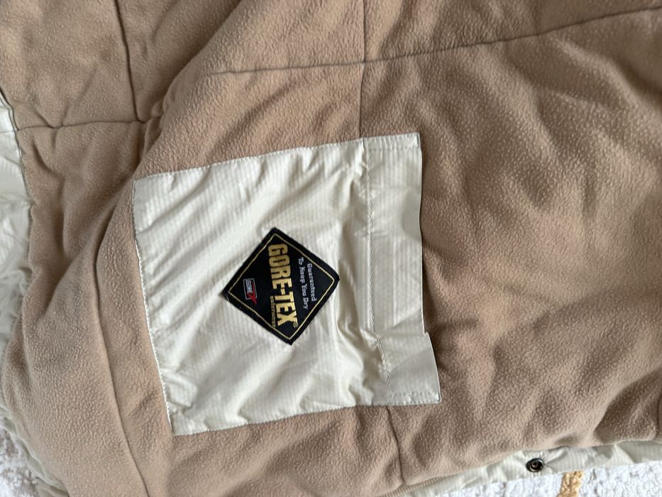 Geacă Hugo Boss originală Goretex
