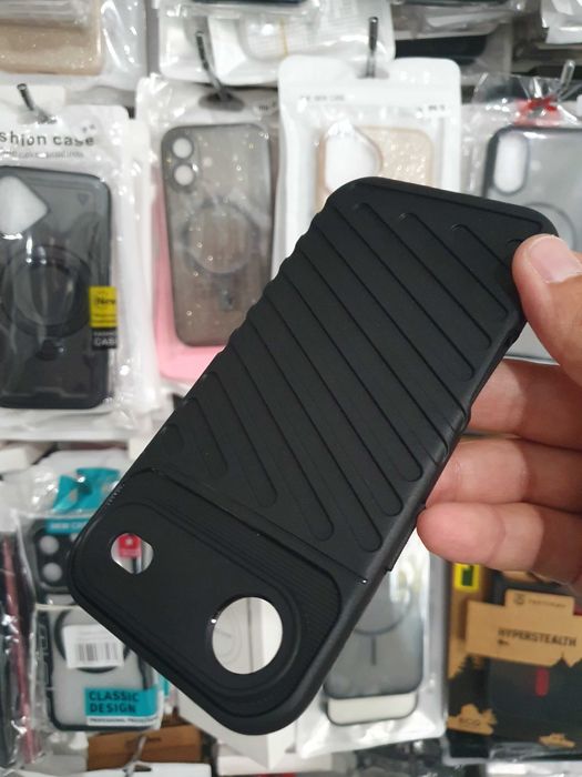 iPhone 17 , AIR , 17 Pro , 17 Pro Max силиконови гърбове