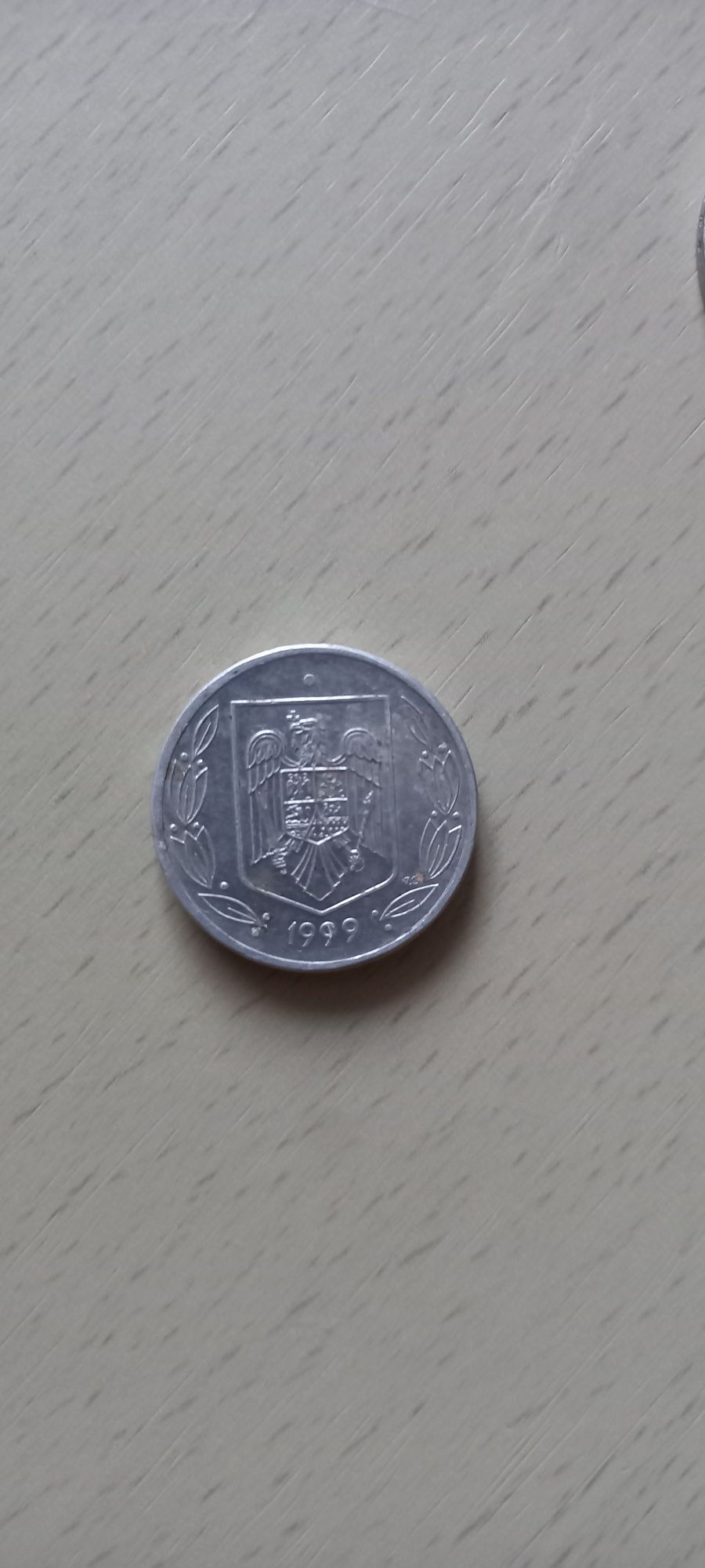Vând monede vechi românești și straine