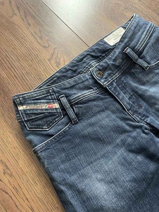 Blugi diesel marime w25 L 32