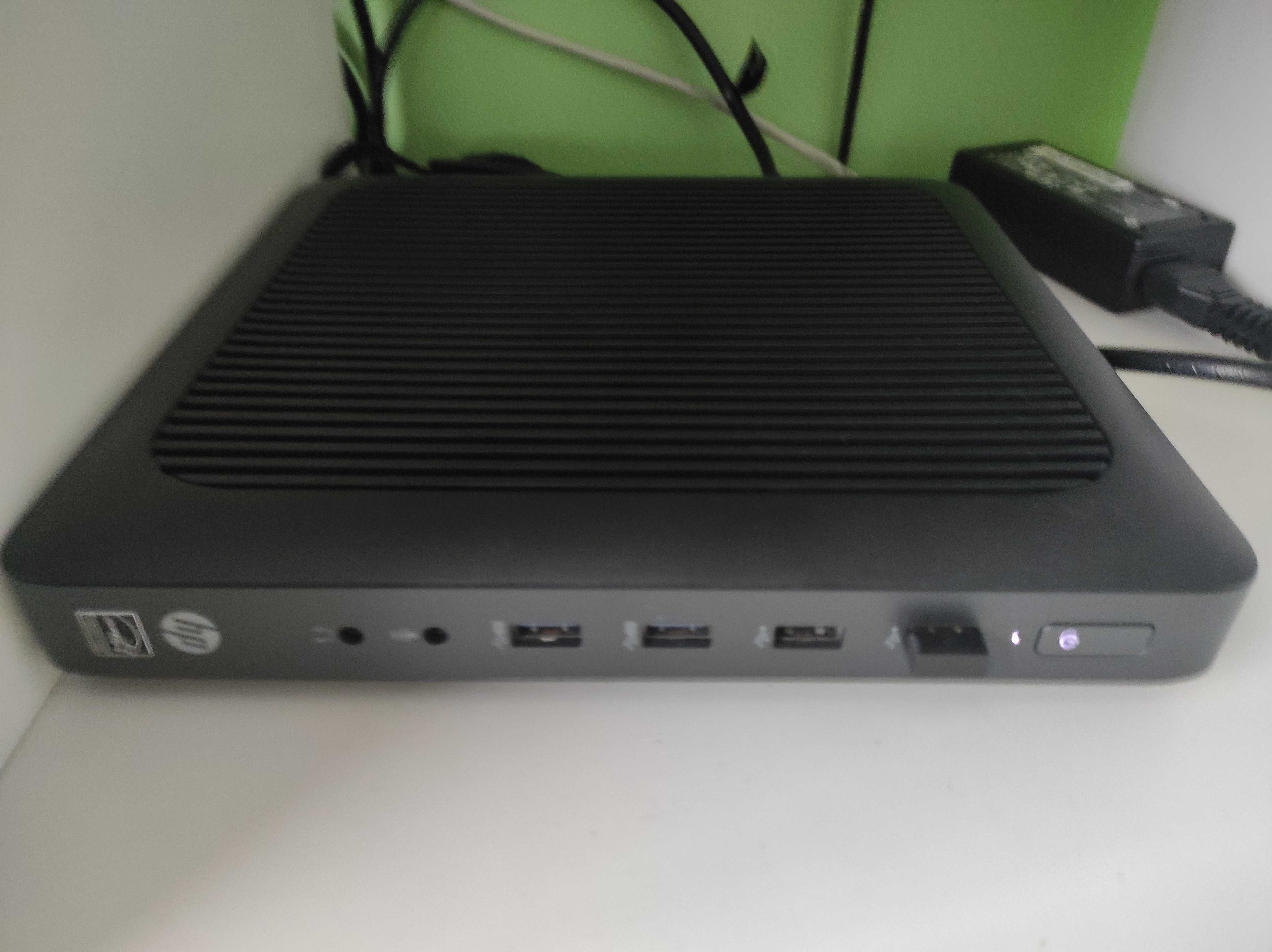 Sistem miniPC HP T620 + monitor