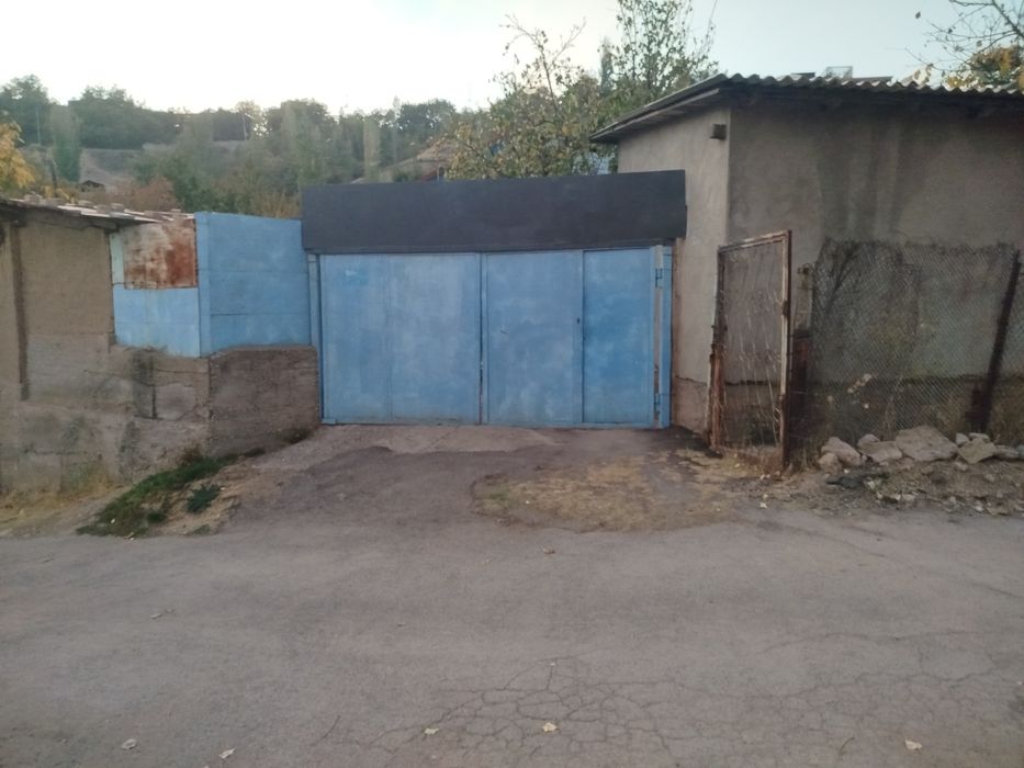 Uchastka bor buzib qursayam buladi