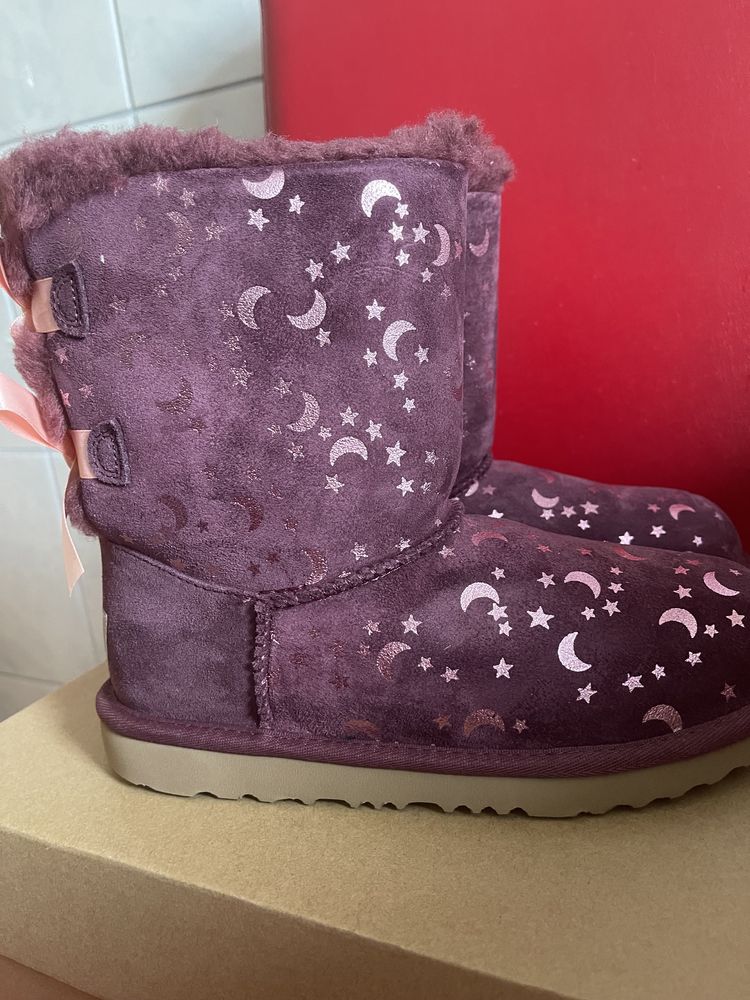 Ugg with bows originale editie limitata