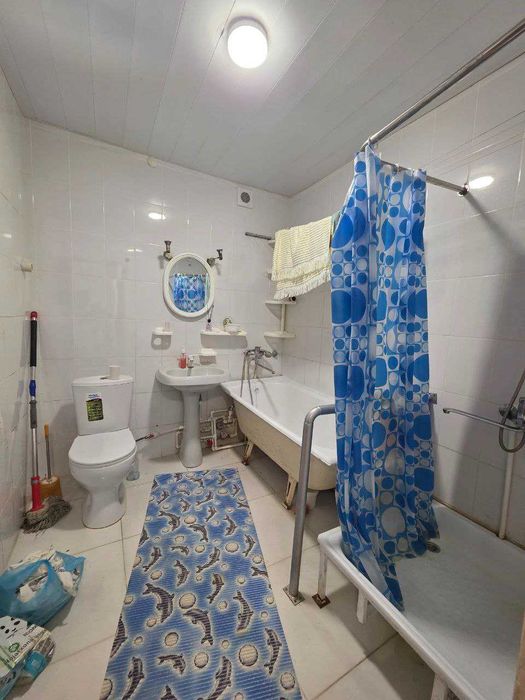 Продаётся 2х комн квартира на 1 этаже Ор-р Университет