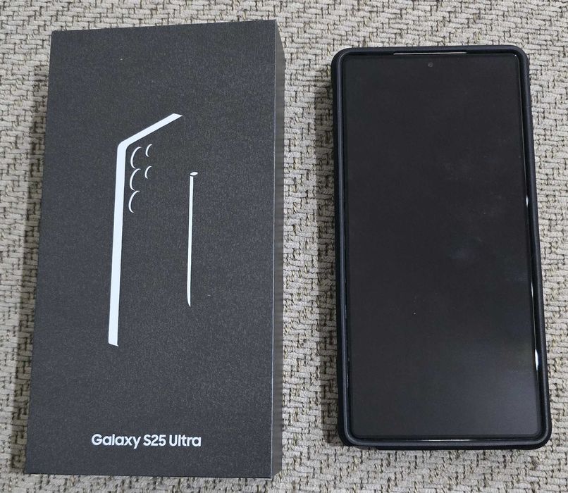 Samsung Galaxy S25 Ultra 512GB (Ca Nou; Nefolosit; Incarcat de 7 Ori)