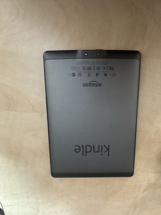 Ebook reader kindle a 4 a generatie