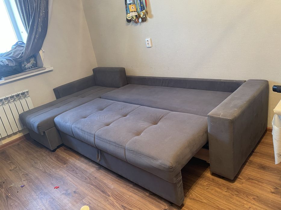 Диван раскладной.