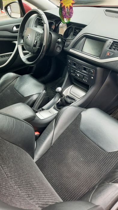 Vând Citroen C 5