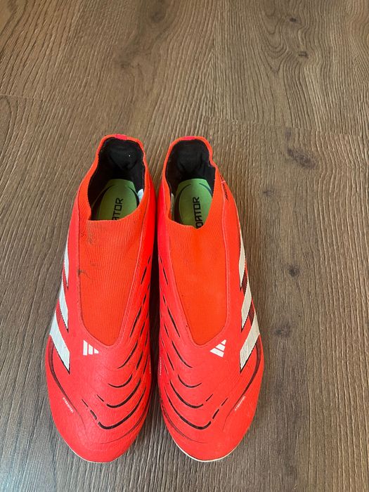 Ghete fotbal predatoare