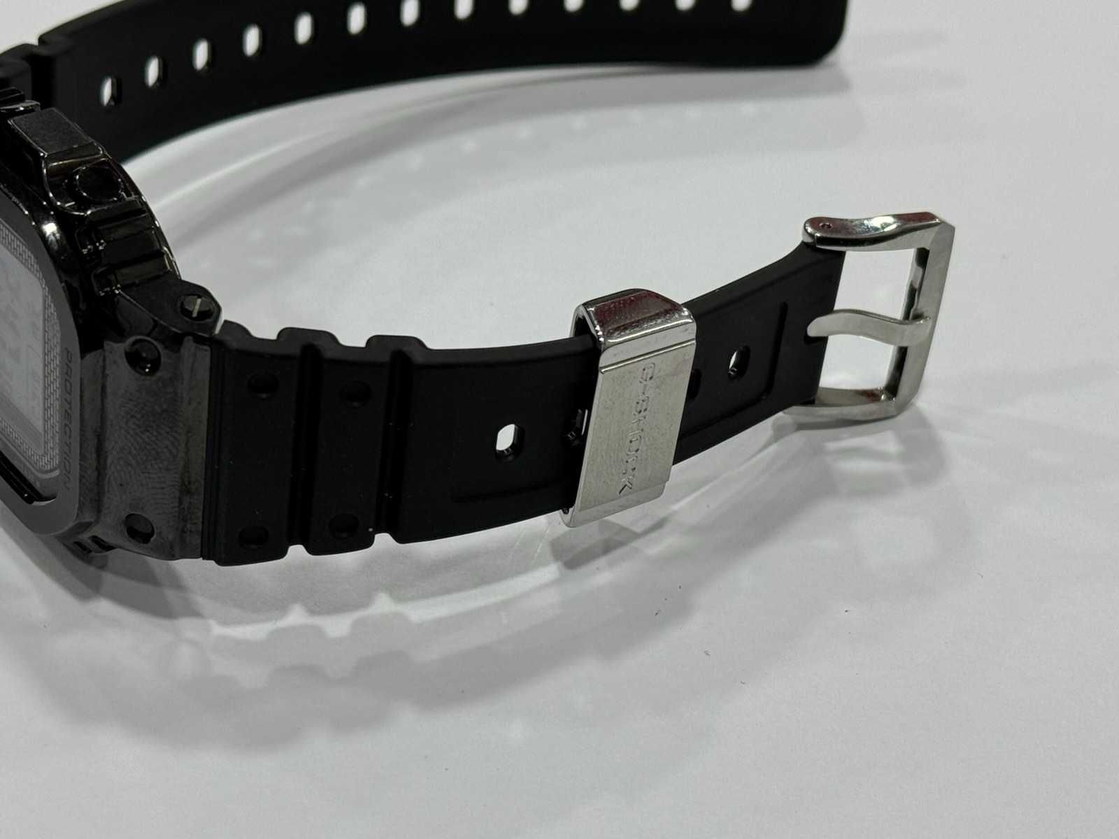 Мъжки Часовник - Casio G-Shock / GMW-B5000