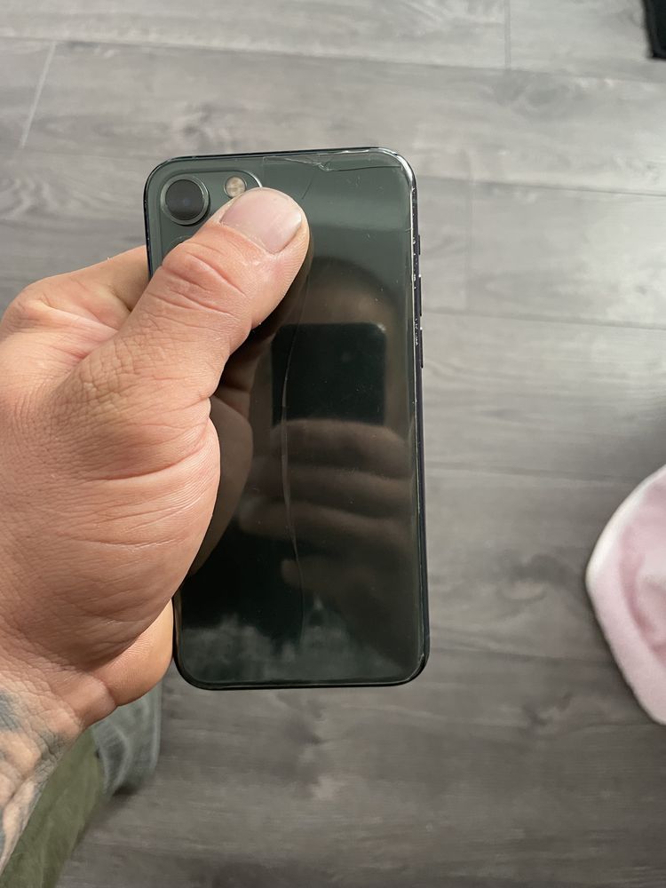 iphone 11 pro отключен