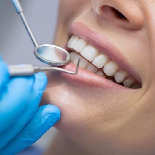 Стоматологични услуги на символични цени