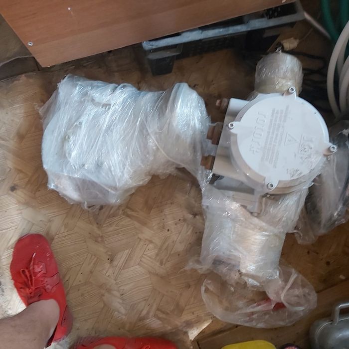 Срочно продам г а з о в ы й клапан
