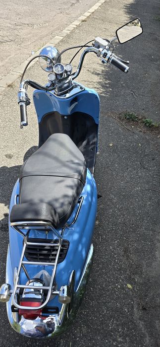 Scuter Znen 49 cmc