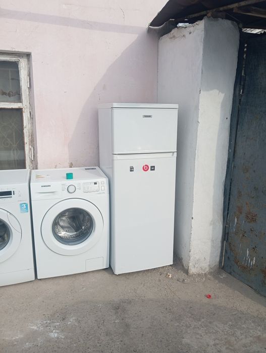 Срочно продаю холодильники в идеале гарантия 3