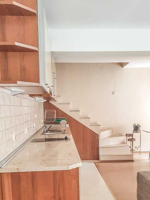 Дава се под наем Тристаен апартамент в София, Зона Б-18 - 100 кв.м за 1500 € - Снимка #2