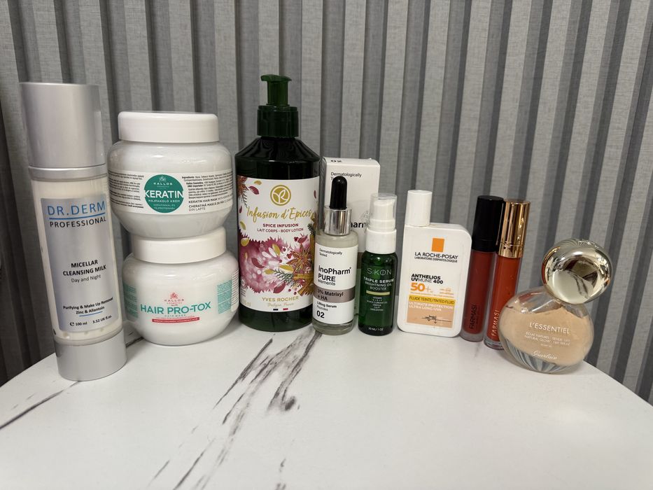 Комплект гримове нови и използвани