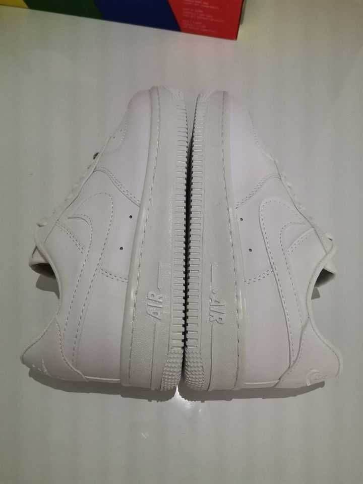 Adidasi Nike Air Force 1 Low Top Premium