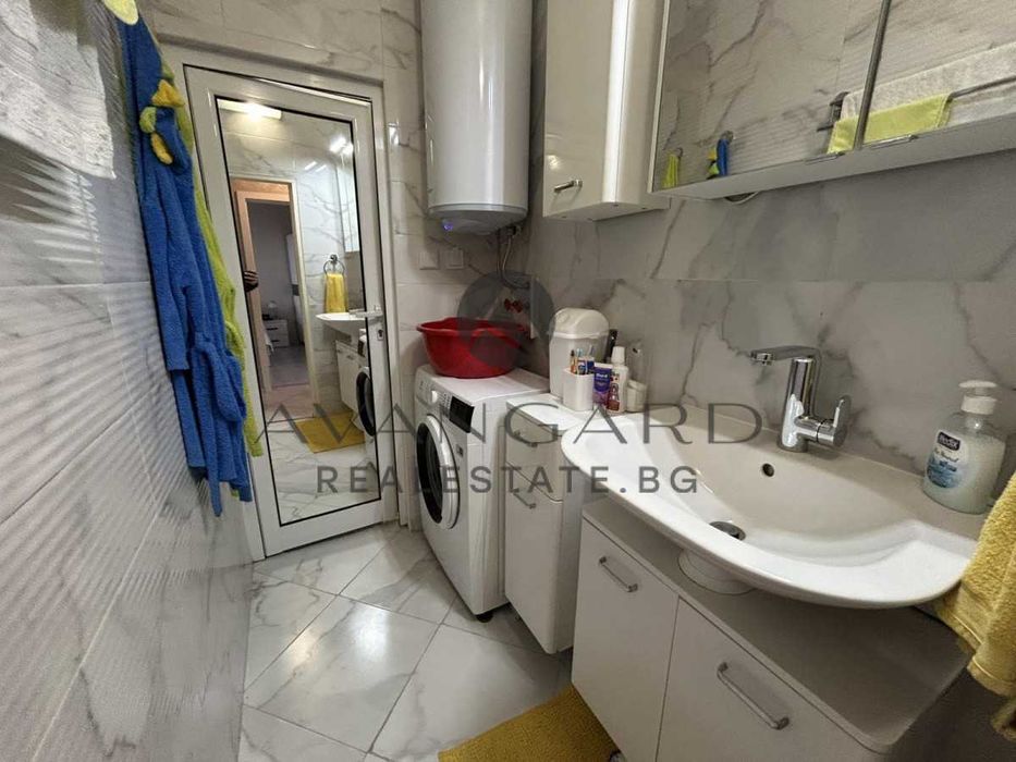 Продава се Тристаен апартамент в Пловдив, Център - 88 кв.м за 1796 €/кв.м - Снимка #9