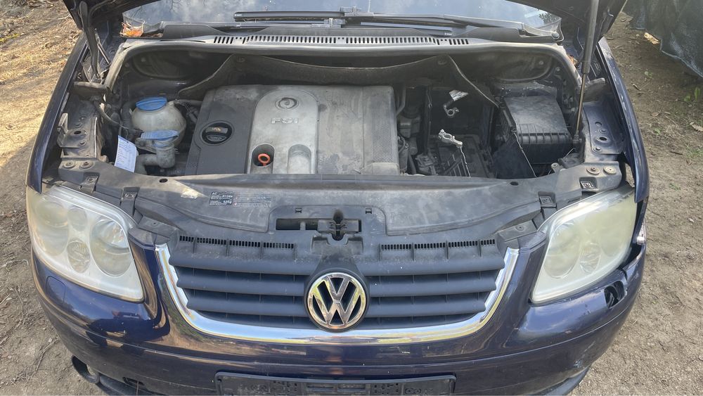 VW Touran 1.6 FSI BAG Туаран 1.6 фси