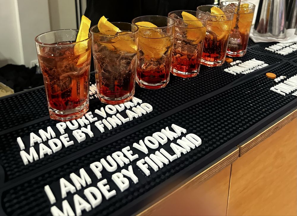 Bar Mobil | Cocktailuri,Tort Shoturi+ Narghilea 360,Photo Corner 360