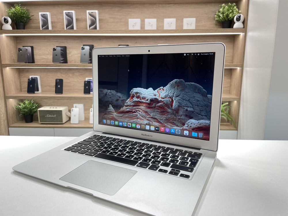 Ноутбук MacBook Air 13" 2017