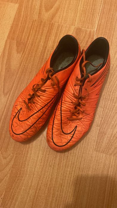 Vand ghete de fotbal hypervenom